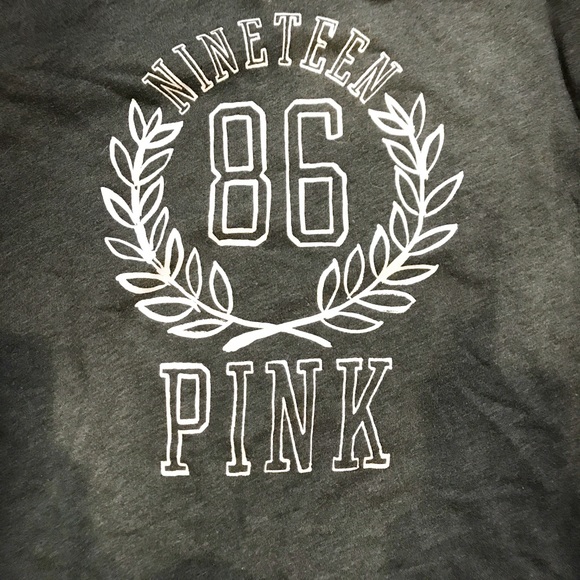 Victoria’s Secret PINK oversized pullover - Picture 3 of 6